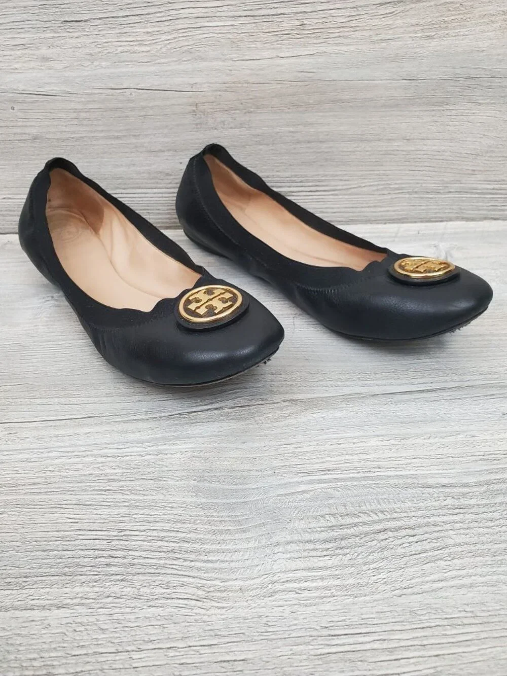 Tory Burch Caroline 2 ballet flats in black; size 11M